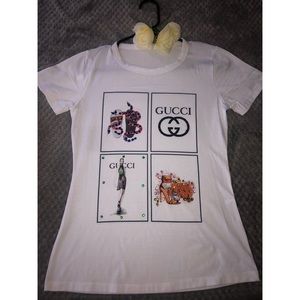 Blusa blanca con perla